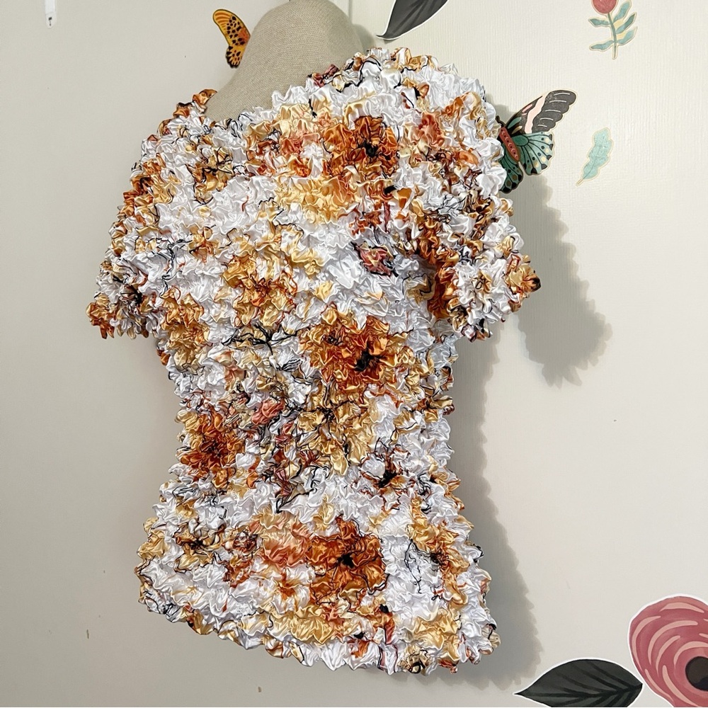 Y2K Satin Floral Popcorn Top OSFM - Picture 2 of 4